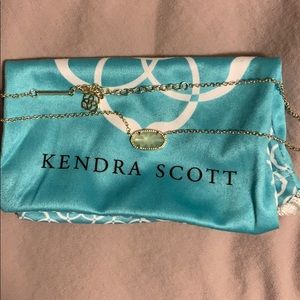 Kendra Scott necklace